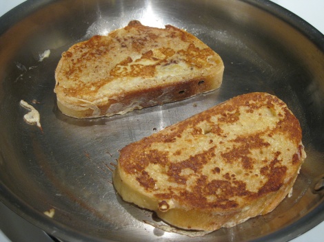 french toast cooking
